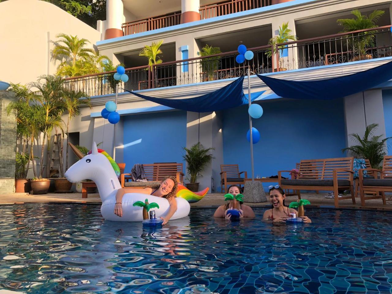 הוסטל Bodega Phuket Patong (Adults Only) מראה חיצוני תמונה