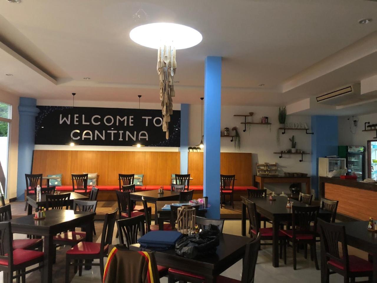 הוסטל Bodega Phuket Patong (Adults Only) מראה חיצוני תמונה