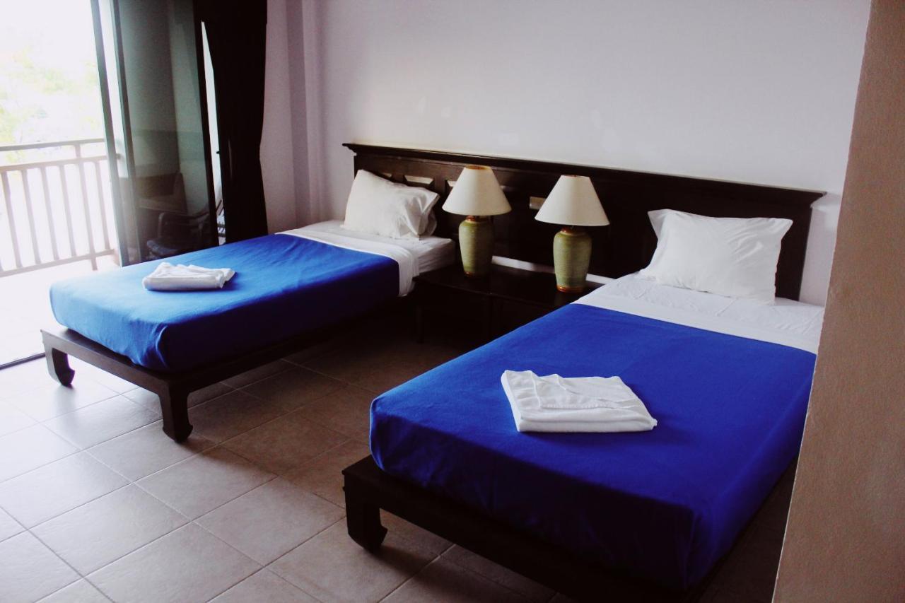 הוסטל Bodega Phuket Patong (Adults Only) מראה חיצוני תמונה