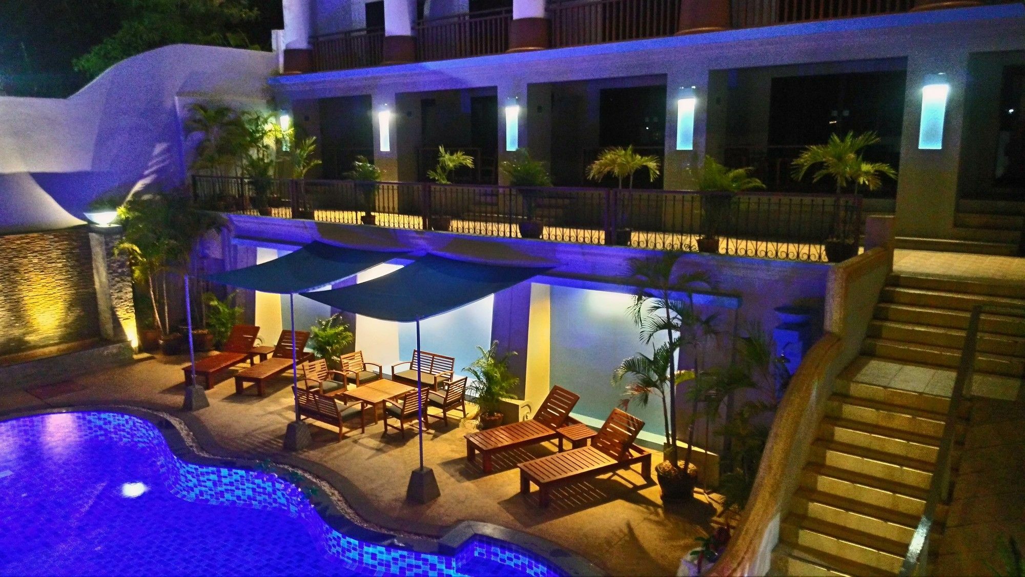 הוסטל Bodega Phuket Patong (Adults Only) מראה חיצוני תמונה